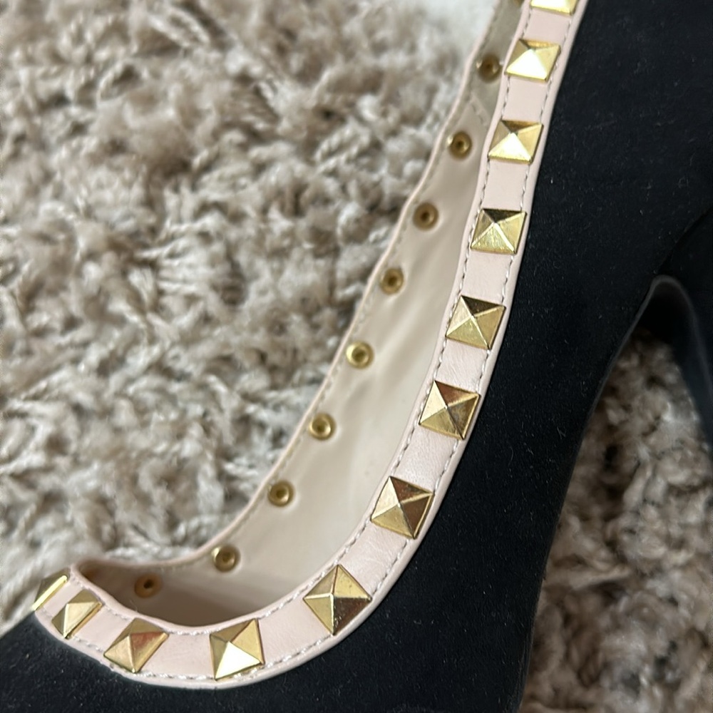 Charlotte Russe Black Studded Heels NEW Sz 8 - Picture 6 of 6